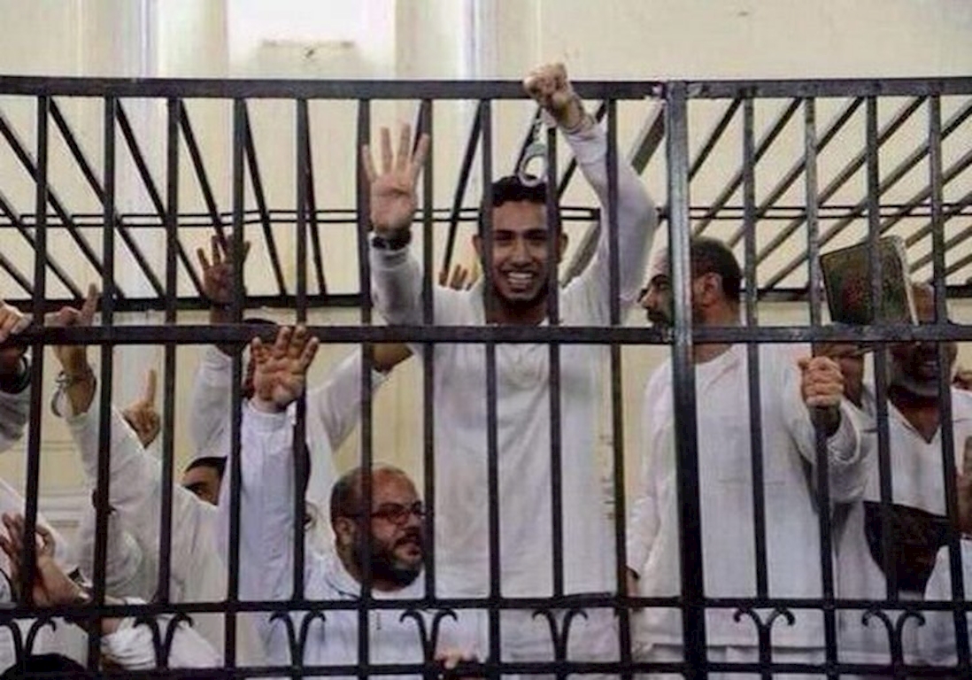 ندين إعدام الشباب المصريين