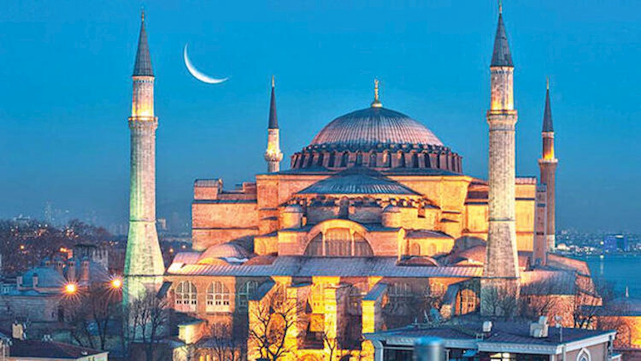 Hagia Sophia Must Retain Its Originality
